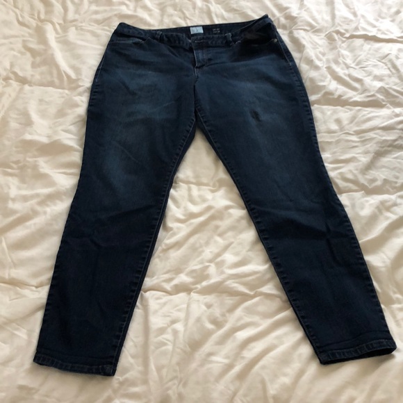 Jeans - Picture 2 of 4